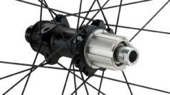 Fulcrum Rapid Red 3 Disc Center Lock 28" Laufradsatz 38 Fulcrum Rapid Red 3 Disc Center Lock 28" Laufradsatz -Shimano Verkäufe 384448