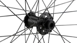 ZIPP 3ZERO MOTO ZM2 Carbon Disc 6-Loch Boost 27,5" Laufradsatz 8 ZIPP 3ZERO MOTO ZM2 Carbon Disc 6-Loch Boost 27,5" Laufradsatz -Shimano Verkäufe 384510