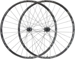 EASTON EA70 AX Disc Center Lock 28" Laufradsatz