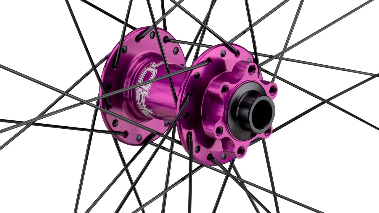 HOPE Pro 4 + Fortus 35 Disc 6-Loch 29" Boost Laufradsatz 13 HOPE Pro 4 + Fortus 35 Disc 6-Loch 29" Boost Laufradsatz – Bild 13