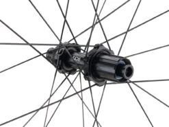 Newmen Advanced SL R.80 Streem Disc Center Lock Carbon 28" Laufradsatz -Shimano Verkäufe 453446