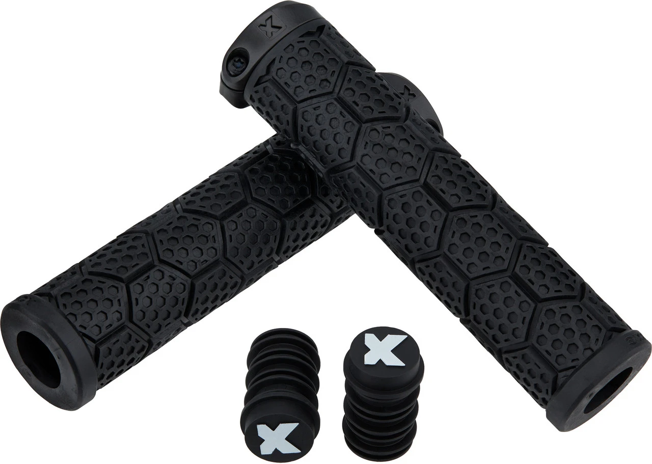 D-Trix CF Lenkergriffe 1 D-Trix CF Lenkergriffe